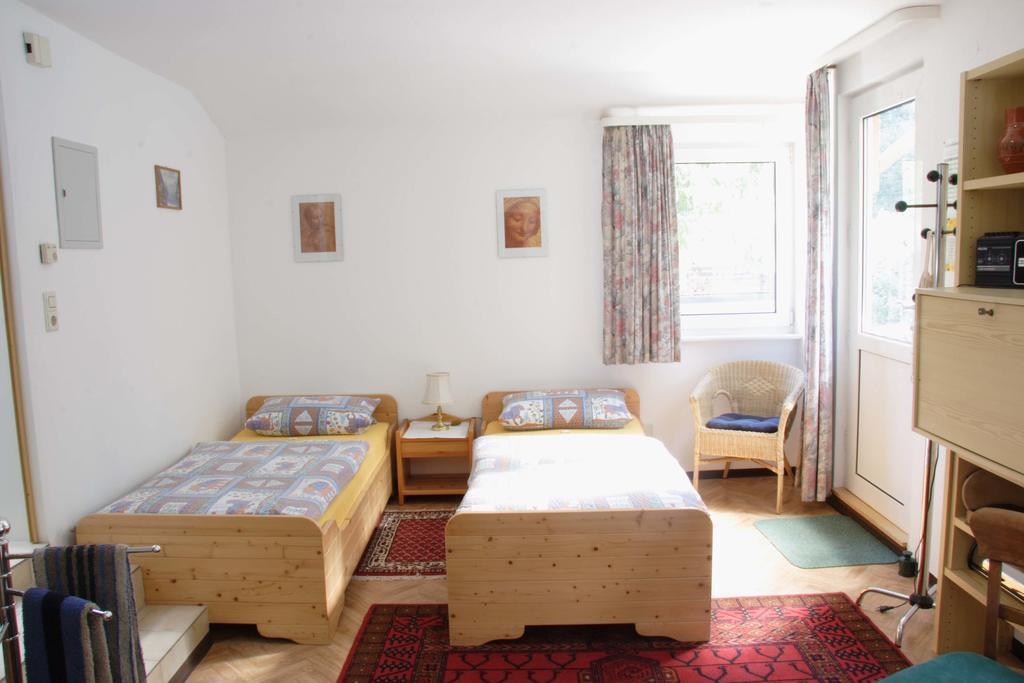 Pension Waldheim Freiburg im Breisgau Pokoj fotografie