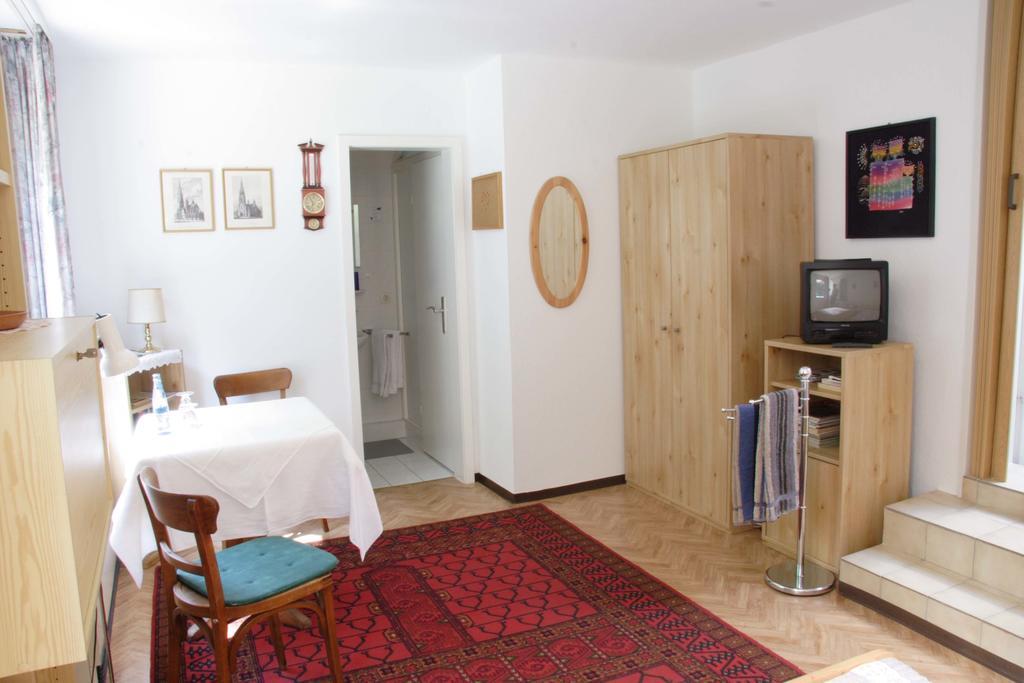 Pension Waldheim Freiburg im Breisgau Pokoj fotografie