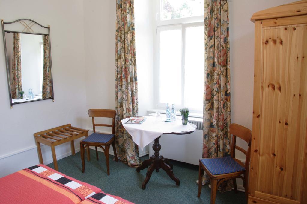 Pension Waldheim Freiburg im Breisgau Pokoj fotografie